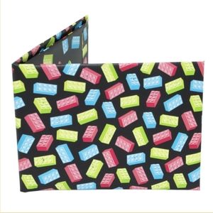 Eco-friendly water resistant paper wallets